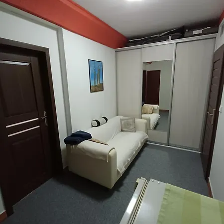 Izba V Centre